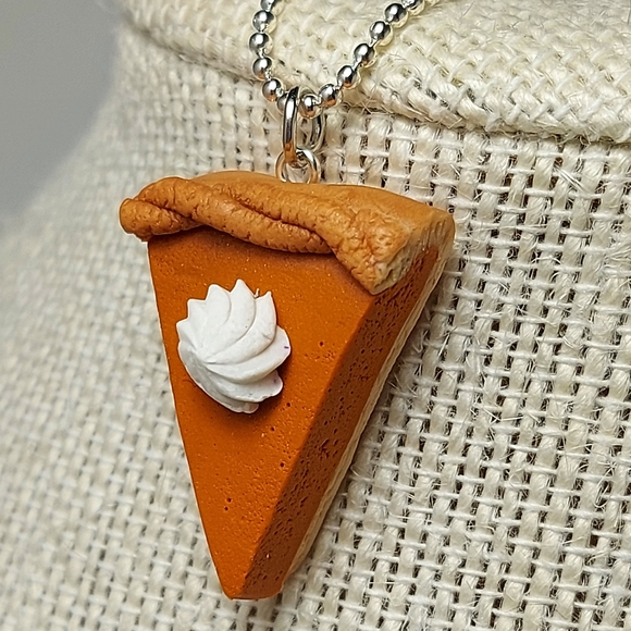 Pumpkin Pie Necklaces - Picture 2 of 7